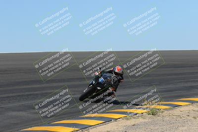 media/Apr-09-2023-SoCal Trackdays (Sun) [[333f347954]]/Bowl Set 1 (1025am)/